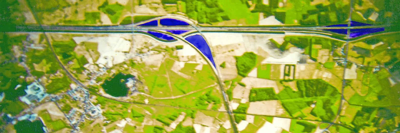 Dirk Coopman Architect Intercity highway economy underground emission transport liquid waste, gaseous waste and solid waste urban planning autostrade automated transport motorway autoroute industrial zones industrial areas ecology  motorway junction motorway intersection bleu banana logistics becomes green banana world economy is an European mission an answer on the scale of the problems